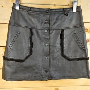 RUDSAK Black Leather Mini Skirt with Front Faux Pockets Shearling Fur Accents